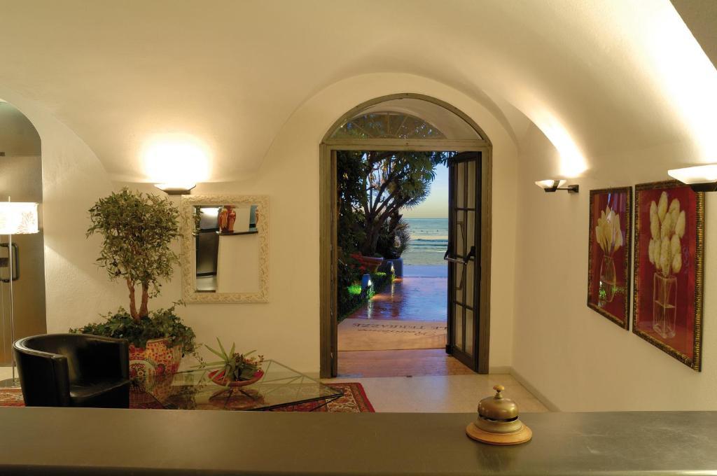 Le Terrazze Aparthotel Αλάσιο Εξωτερικό φωτογραφία