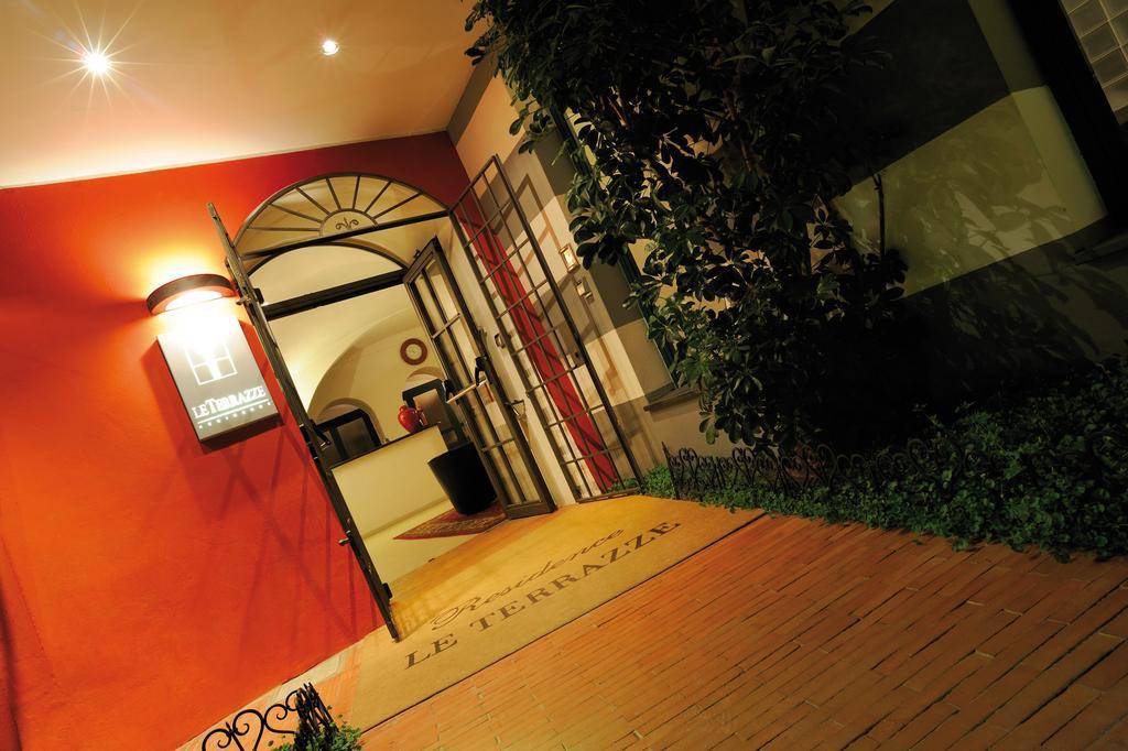 Le Terrazze Aparthotel Αλάσιο Εξωτερικό φωτογραφία