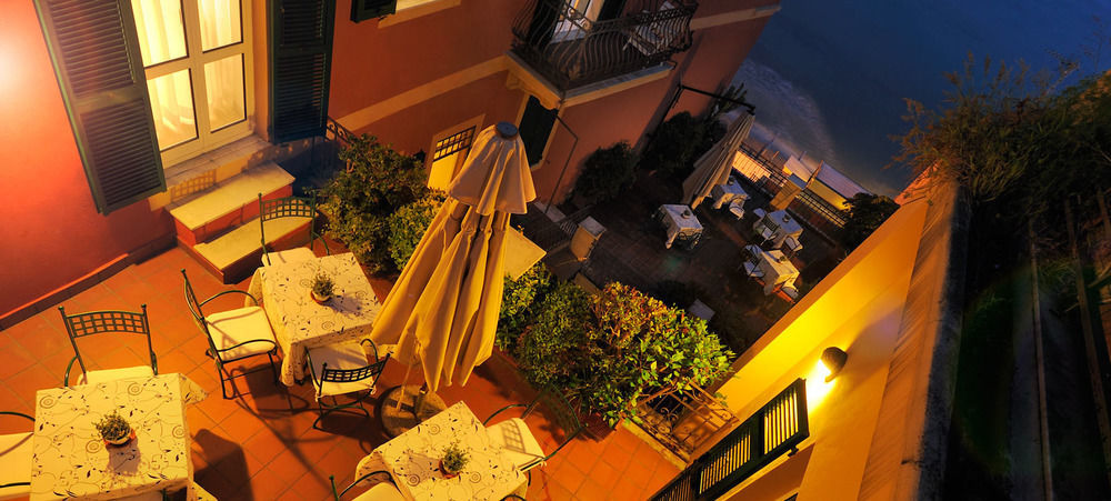 Le Terrazze Aparthotel Αλάσιο Εξωτερικό φωτογραφία